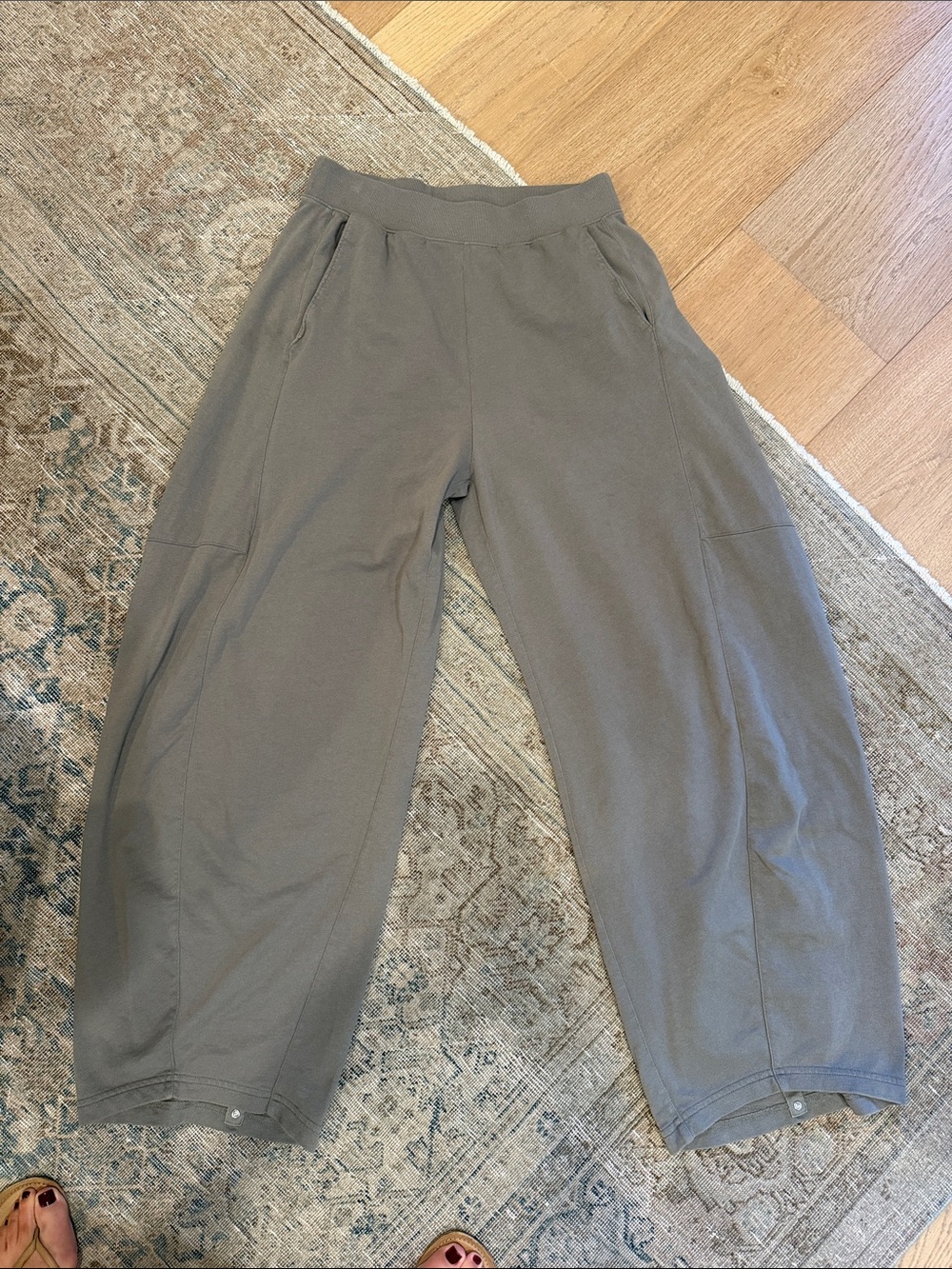 Tibi Light Weight Sweatshirting Winslow Pant Dark Stone Size S Small - Picture 4 of 8